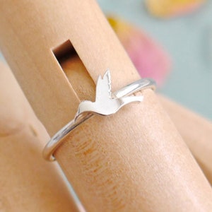 Hummingbird Ring | Sterling Silver Hummingbird Ring | Silver Stacking Ring | Gift Ideas For Her | Gift for Sister | Best Friend Gift