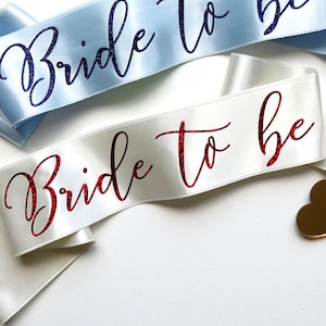 Bachelorette sash, Bride to be sash, Ivory and red sash, Bachelorette sash with heart pin, Hen sash, Hen party sash, Holographic red sash