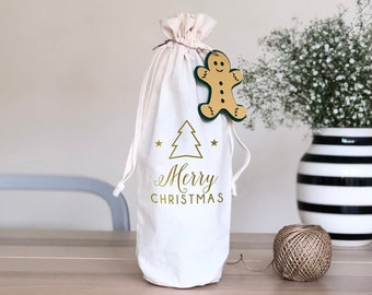 Merry christmas wine gift bag, Wine bottle bag with gift tag, Reusable bottle bag with gingerbread man gift tag, Co worker gift with tag