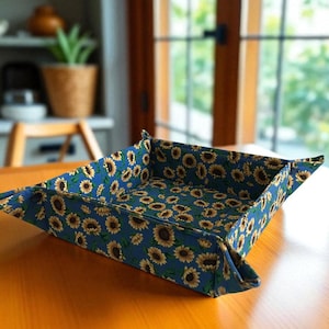 Collapsible Fabric Basket Desk Organizer Storage Solution Home Decor Sunflower Design Table Accessory Bread Server Cotton Material Handmade
