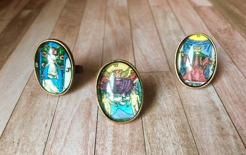 Adjustable Bronze Band with Crown Edge Detail Gifts for New Beginnings Leap of Faith The Fool Tarot Ring Free Spirits Young Graduates