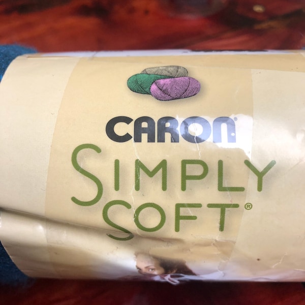 Caron Simply Soft  Yarn....Choice of Colors...6 ounce Skeins