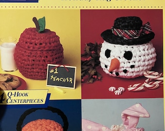 McCall's Creates Holiday Rag Crochet...Q-Hook Centerpieces...K-Hook Ornaments...Upcycle Fabric Scraps....Crochet Patterns