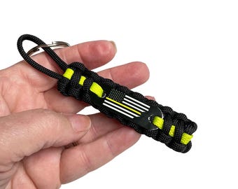 Tow Truck Operator Thin Yellow Line American Flag Paracord Keychain