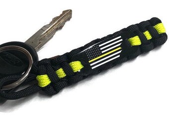 Tow Truck Operator Thin Yellow Line American Flag | Paracord keychain for man or women - Buy in bulk