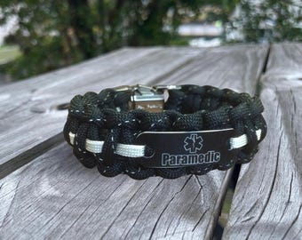 Paramedic Paracord Bracelet - Paramedic gifts