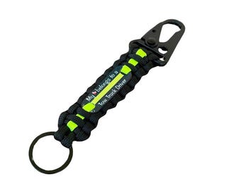 Personalized Tow Truck Driver Paracord Keychain, Thin Yellow Line