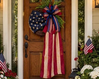 Couronne drapeau américain : Décoration patriotique pour porte d'entrée, drapeau teinté au thé