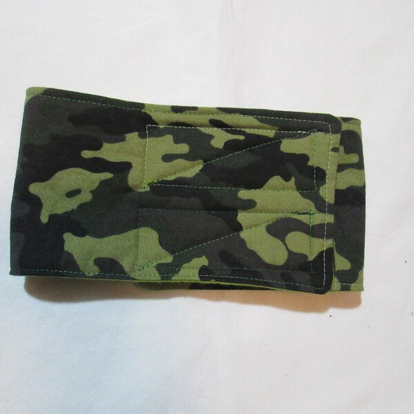 Camouflage male belly band, lime green fleece liner, firm hook loop closure, small--15 3/4" x 4"