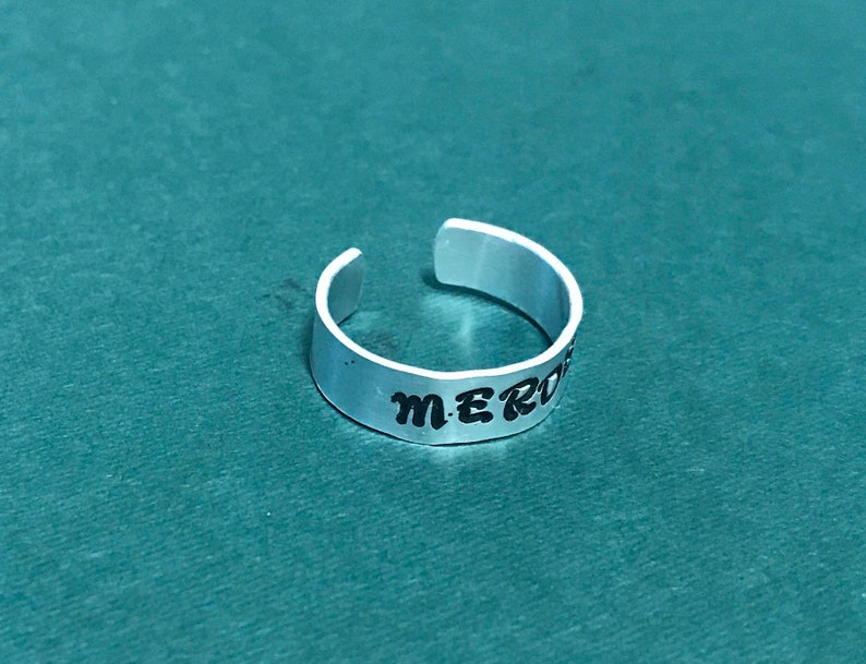 MERDE Metal Ring