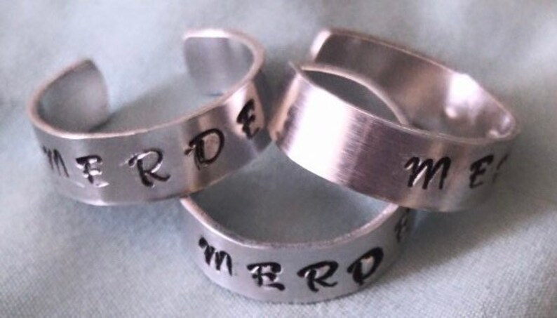 MERDE Metal Ring