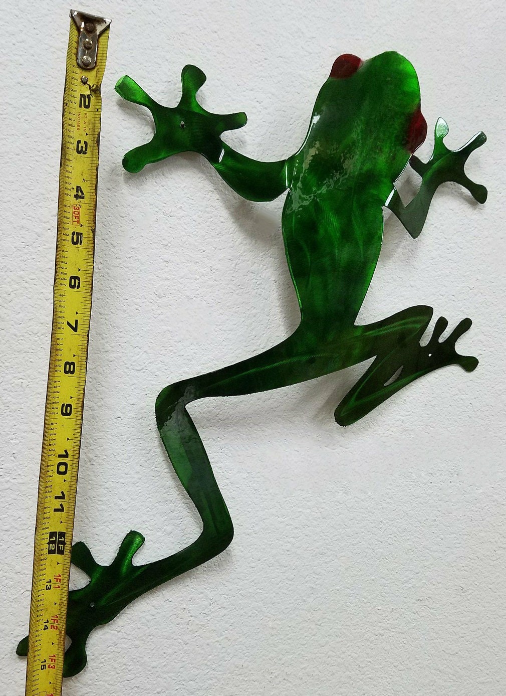 Tree Frog on Leaf Plasma Cut Metal Wall Art Hanging Home Decor Rain Forest 