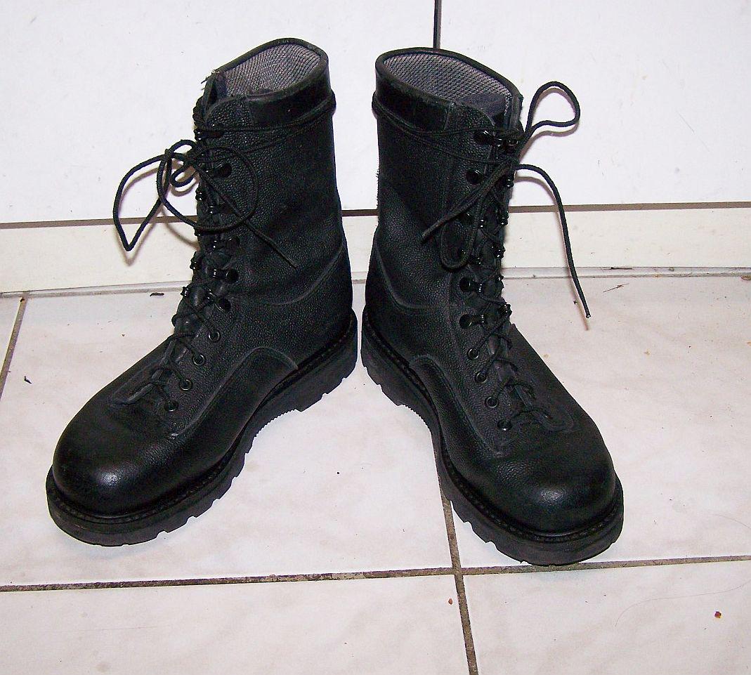 Military Black Leather Gore-Tex‎ Combat Boots Men’s 7.5W Rocky Mens Black Leather S2V Flight 600G WP Military Boots  main image 2