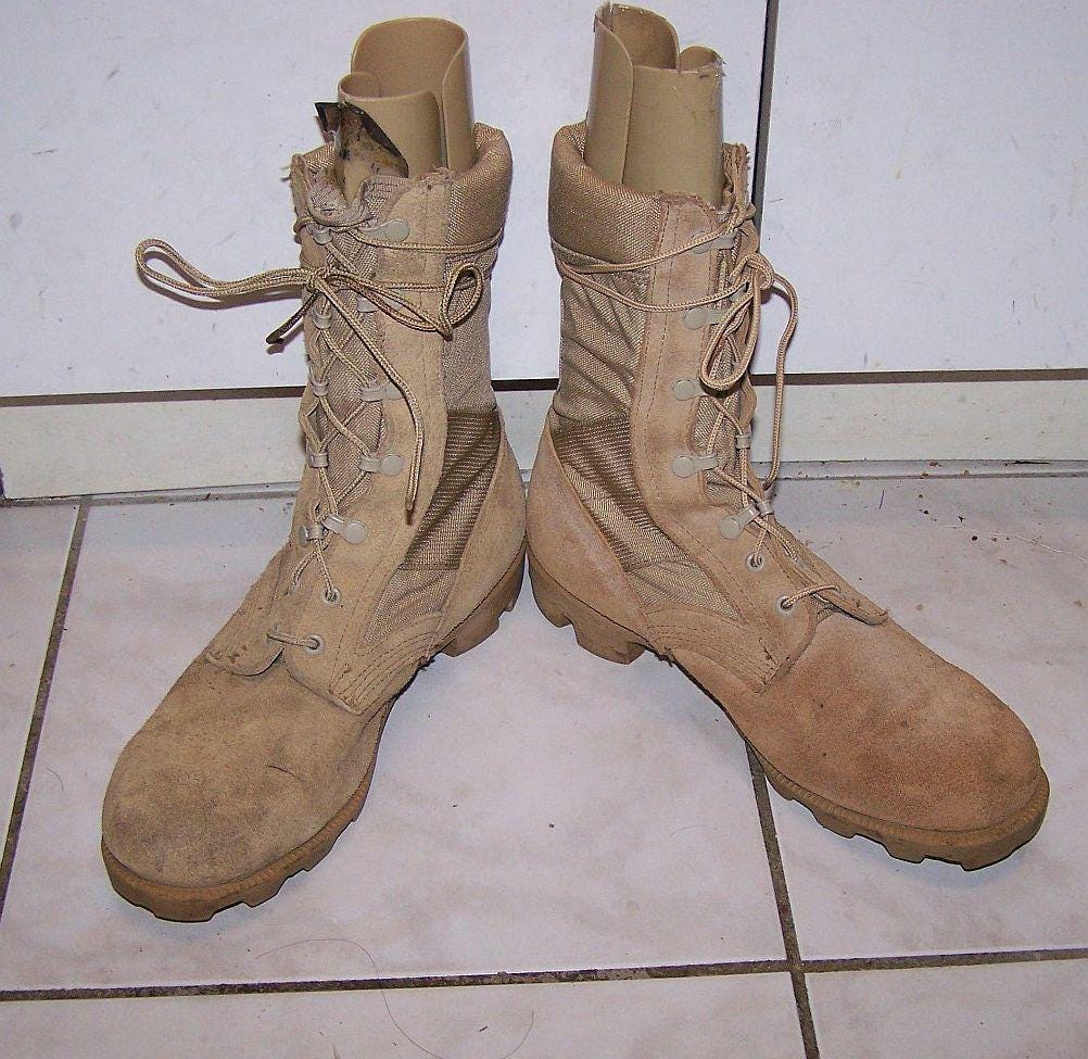 Wellco Desert Combat Boots: Tan Suede, Panama Soles, Mens 8R  display picture 1