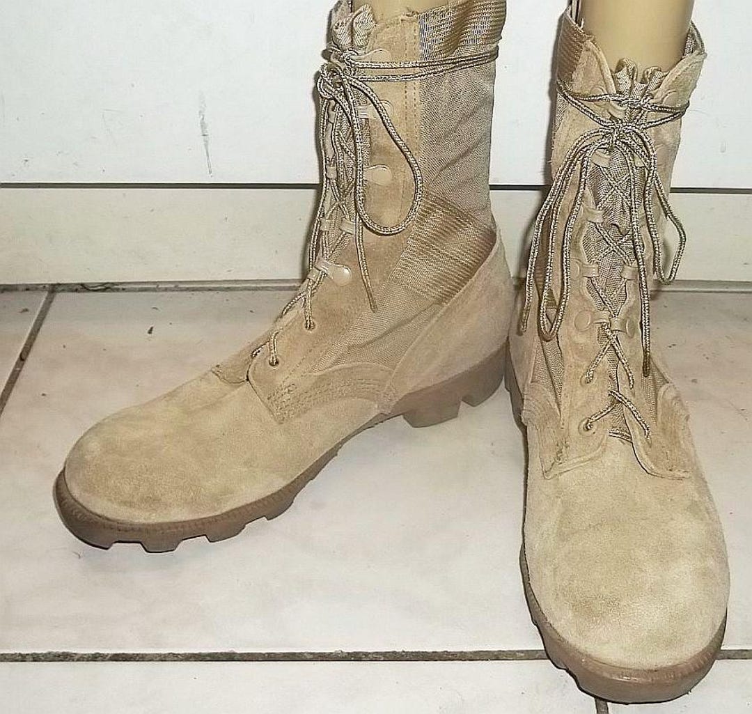 Wellco Desert Combat Boots Tan Suede US Army Boots Panama Soles