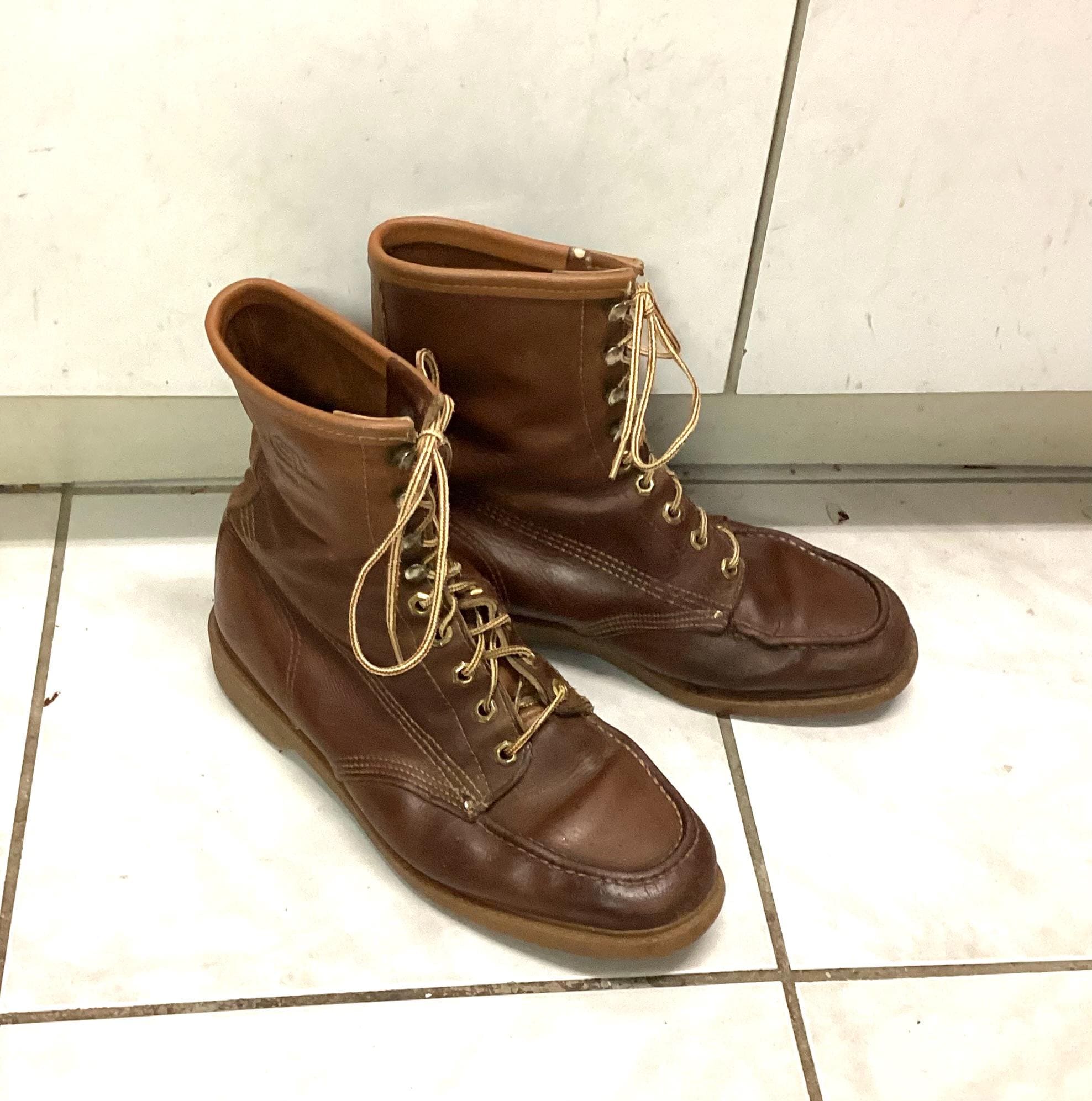 靴 vintage boots made in italy Vintage Work Boots Moc Toe Cedar Crest Saddle Brown Reconditioned