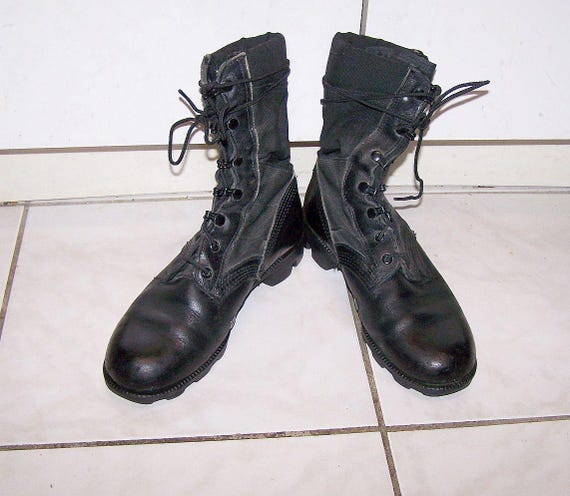 Wellco US Army Jungle Boots: Black Leather & Cordura, Panama  display picture 2