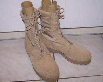 【WELLCO】ミリタリーブーツ Vibramソール コヨーテ 米軍 Vintage Wellco Desert Combat Boots New Suede Cordura, US Men's