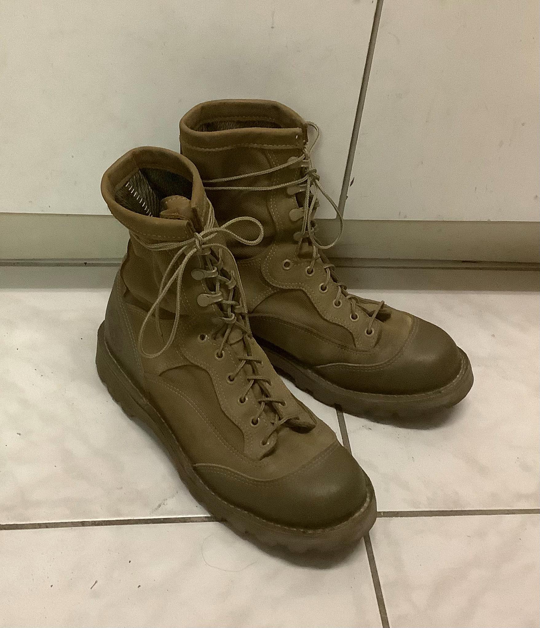 Danner USMC RAT Boots Goretex Desert Tan Leather Cordura Size 10.5