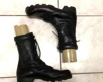 Vintage USGI Combat Boots: Belleville Black Leather, Panama Sole - Mens 7 R