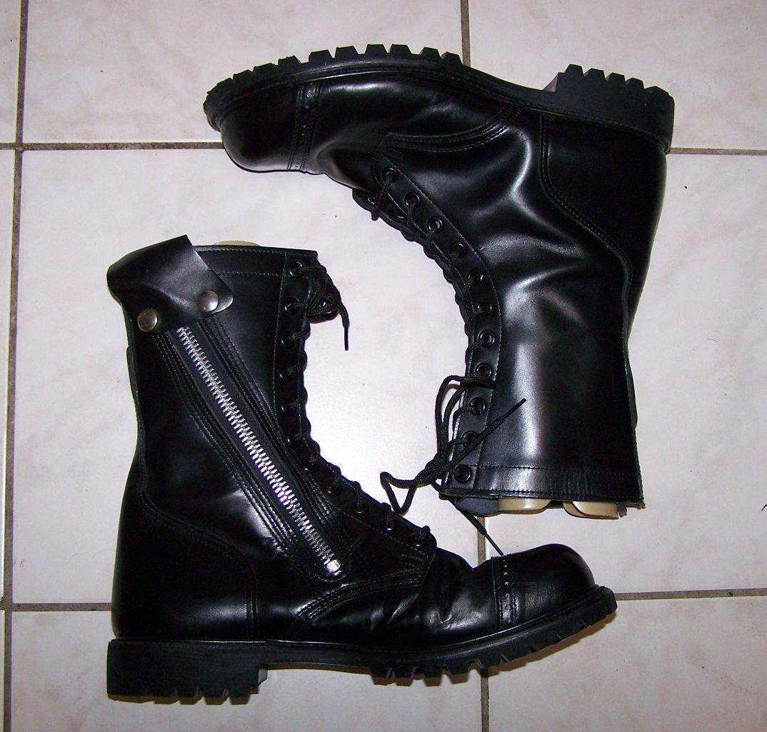 Vintage Carolina Jump Boots: Black Leather Parachutist  display picture 1