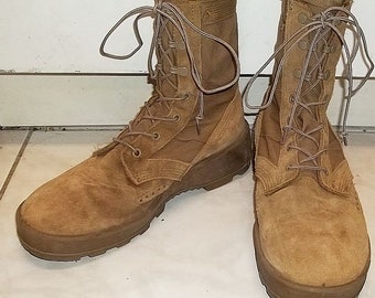 Vintage 1994 USA WOLVERINE Military Boots 9 Eye Black Leather ANSI