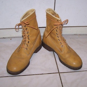 Genesco Shoes - Etsy