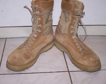 Canadian Army Desert Combat Boots: Goretex Insulated Tan  display picture 2