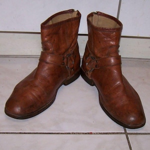 Frye Phillip Harness Ankle Boots: Cognac Leather, Men&#39;s Size 9B