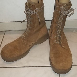 Army desert boots Belleville Hot Weather Combat AHWC coyote brown suede cordura US mens size 13 slightly worn free shipping to USA