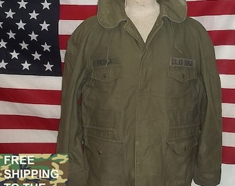 USAF field jacket Vietnam era with hood military air force boyfriend large regular laundered good collectible