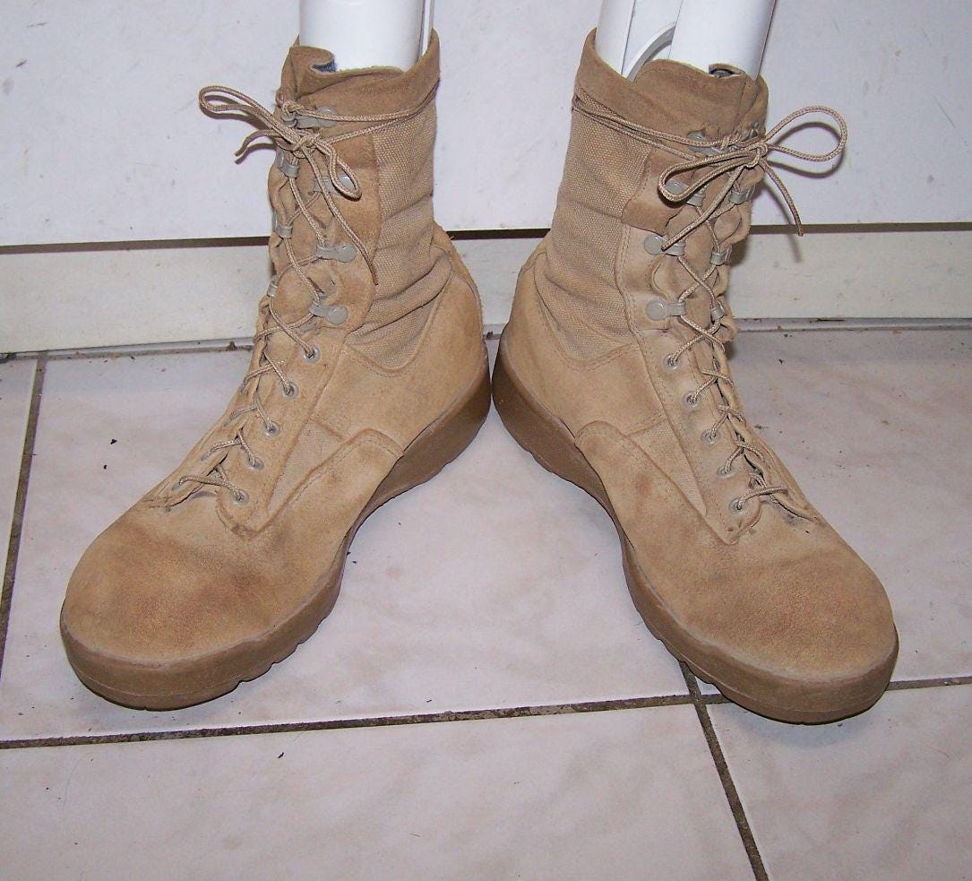 Belleville 790 Desert Combat Boots: Goretex Waterproof Vibram
