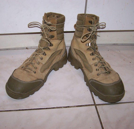 BELLEVILL HKR/990 MOUNTAIN COMBAT HIKER BOOTS MCB MILITARY TAN sz5.5 WIDE EC 242 Belleville HKR 990 3.0 Narrow Mountain Combat Hiker Boots  main image 4