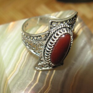 Filigree 925 Silver Modernist Ring with Carnelian, Size 8 image 2