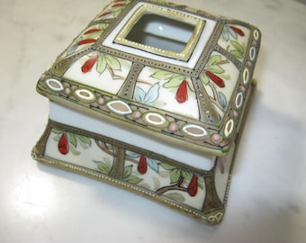 Antique Noritake Nippon Square Vanity Box – Hand‑Painted, 1911–1921
