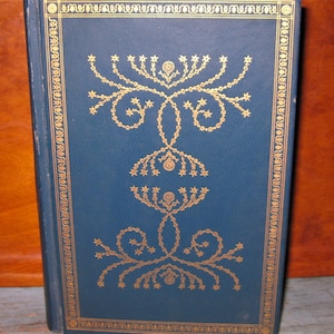 Vintage Leather Bound with &quot;Tree of Life&quot; gold etched cover, Short Stories of Guy de Maupassant, International collector&#39;s library