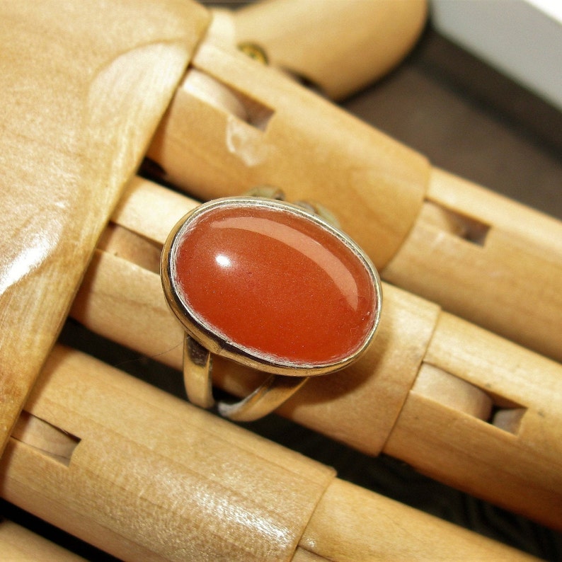 Unisex sterling .925 Ring with Polished Carnelian Cabochon, Size 9.5 Bild 1