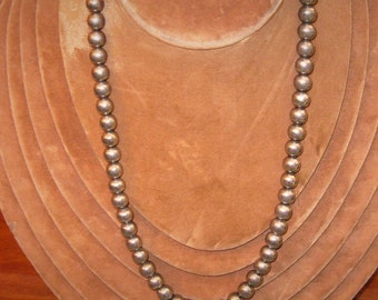 Vintage silver plated 24" L Ball Beaded Necklace