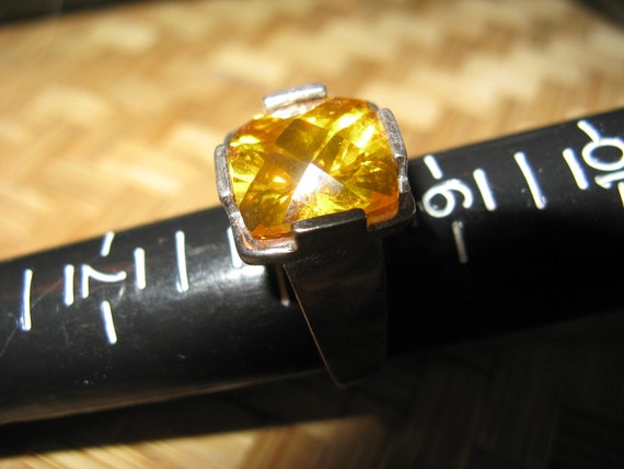 Exquisite Sterling Yellow Topaz Modernist Ring 8.… - image 4