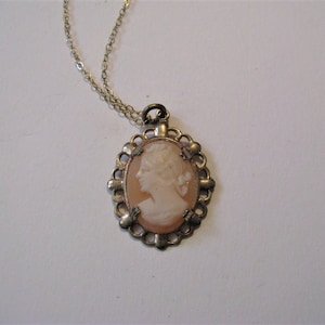 Vintage Shell Cameo Gold Filled Pendant necklace & Gold Filled Chain, made in Italy?