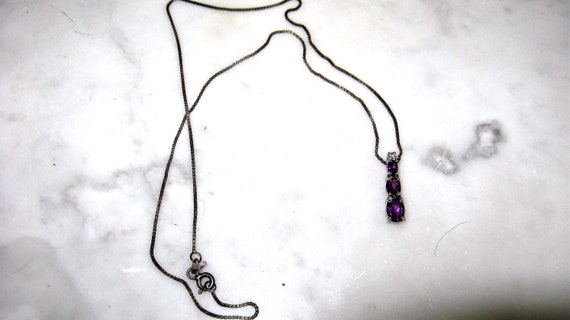 Sterling and 3 stone Amethyst necklace, 16" chain - image 2