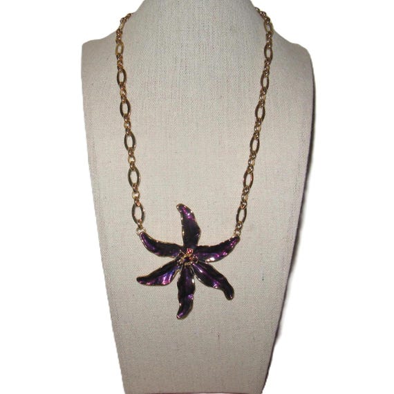 Vintage KJL (Kenneth Jay Lane) Lily necklace - image 2