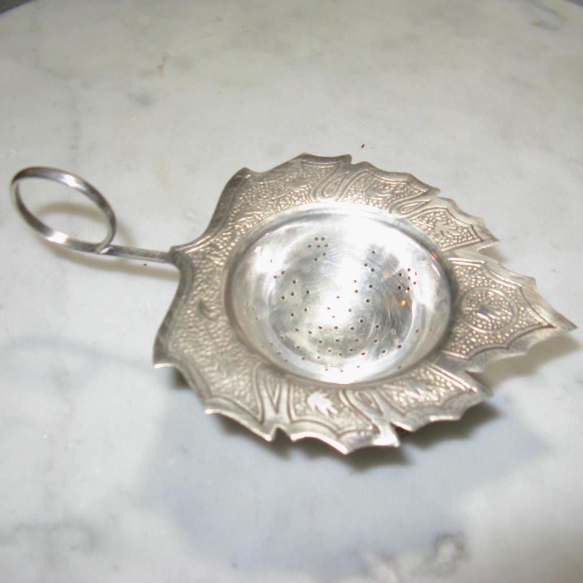 Silver plate tea strainer - Etsy 日本