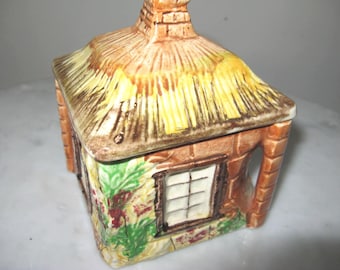 1940's COTTAGE WARE Covered Sugar Bowl made in England by Price Kensington