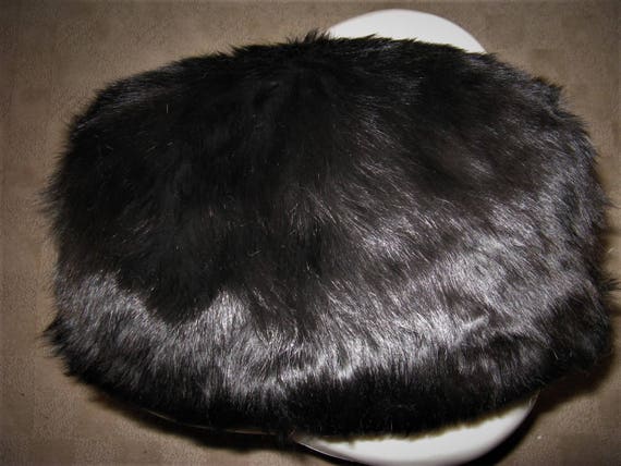 Luscious Vintage 1940s Fur Muff Plush Brown, almo… - image 1