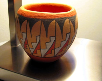 Jemez Bowl signed by Chinana, small Pueblo polychrome Pot, bowl