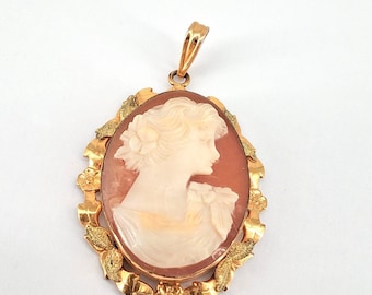 Edwardian Carved Shell Cameo Pendant, 1/20 12K Gold Filled