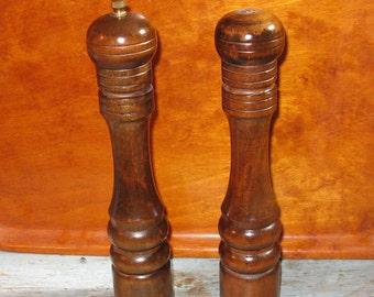 Wood Mid-Century Modern Japan made, Salt Shaker and Pepper Mill, 11" Tall, architectural shape!