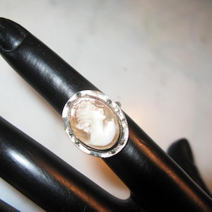Delicate Vintage Sterling Silver & Marcasite Shell Cameo Ring, Size 4