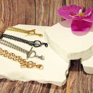 Toggle & Rolo Necklace Chains